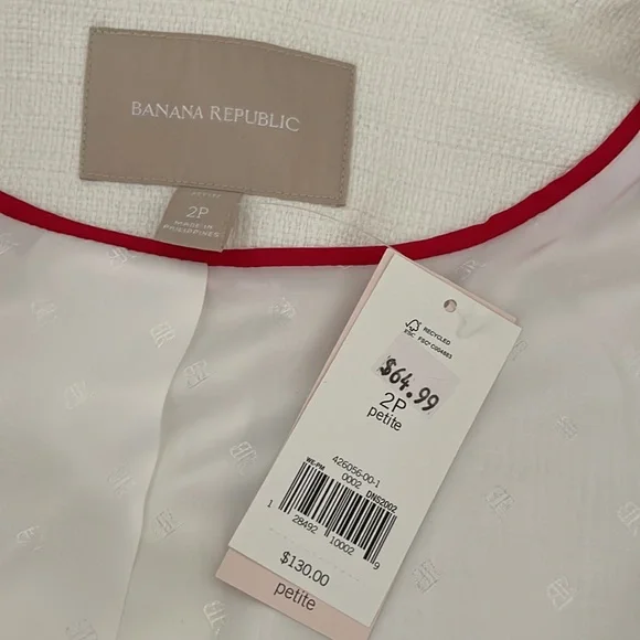 Women’s Blazer - Picture 2 of 2